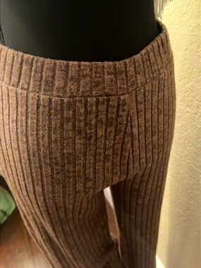 Ribbed Knit Brown Pants